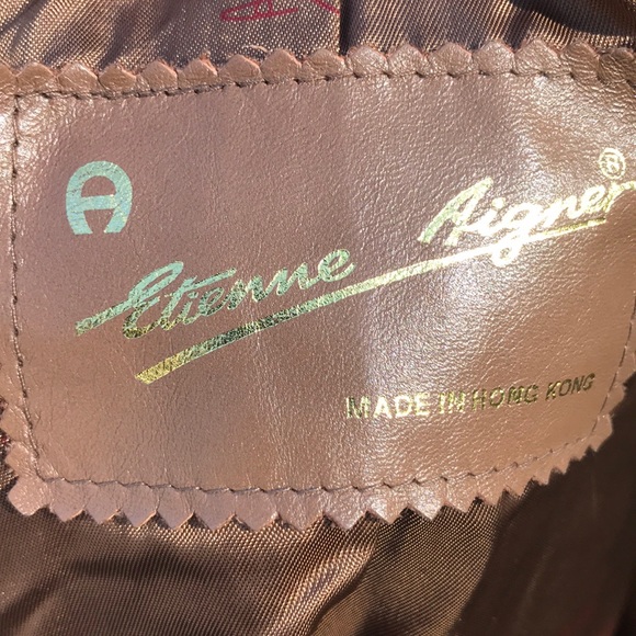 Etienne Aigner women’s leather jacket size 10 but fits more like a size 6 - Picture 3 of 6